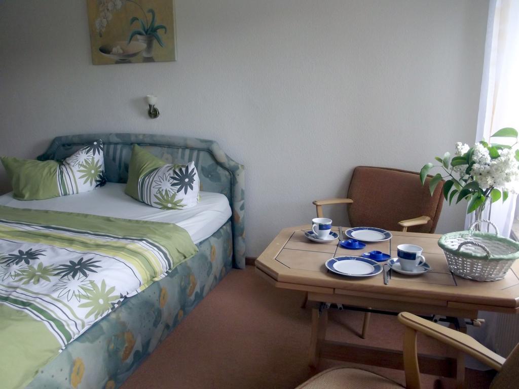 Pension Lindenhof Kachlin Habitación foto