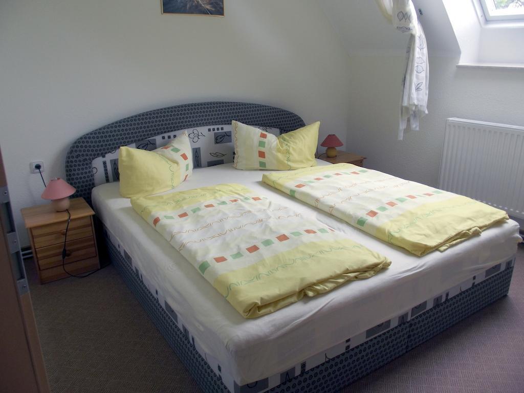 Pension Lindenhof Kachlin Habitación foto
