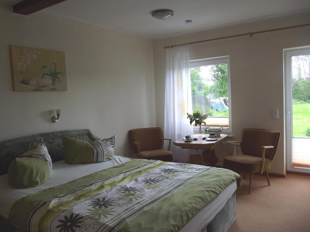 Pension Lindenhof Kachlin Habitación foto